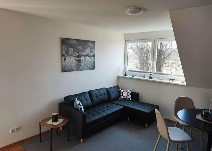 Auf Dem Lande Niesgrau